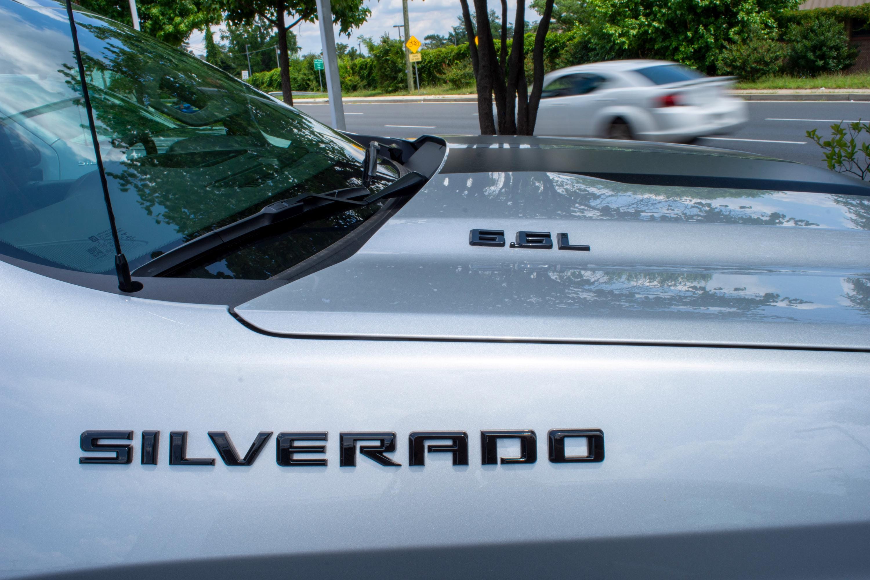 Gloss Black 6.6L Solid Replacement Emblems Letter Decals Badge Fit With Chevrolet Silverado 2019-2024 Model