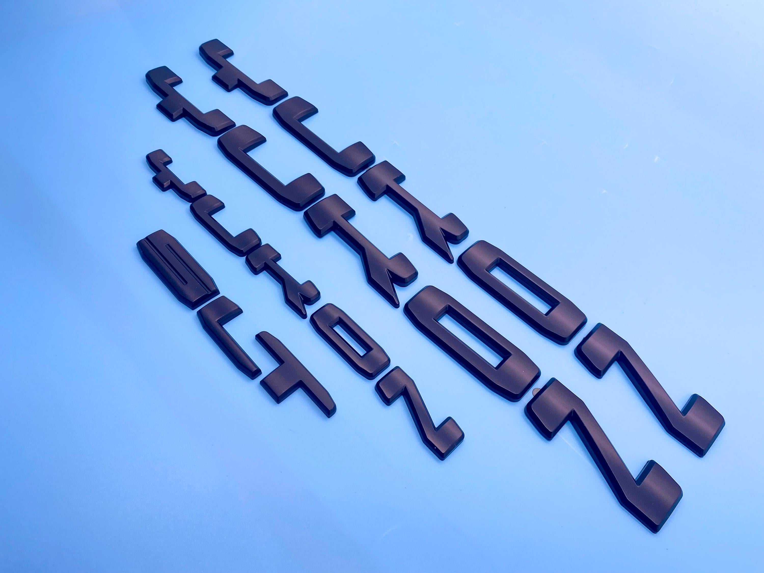 4Pcs Gloss Black Overlay Emblems Kit 2021-2025 Yukon SLT Letters Emblem 3D Door Rear Nameplate