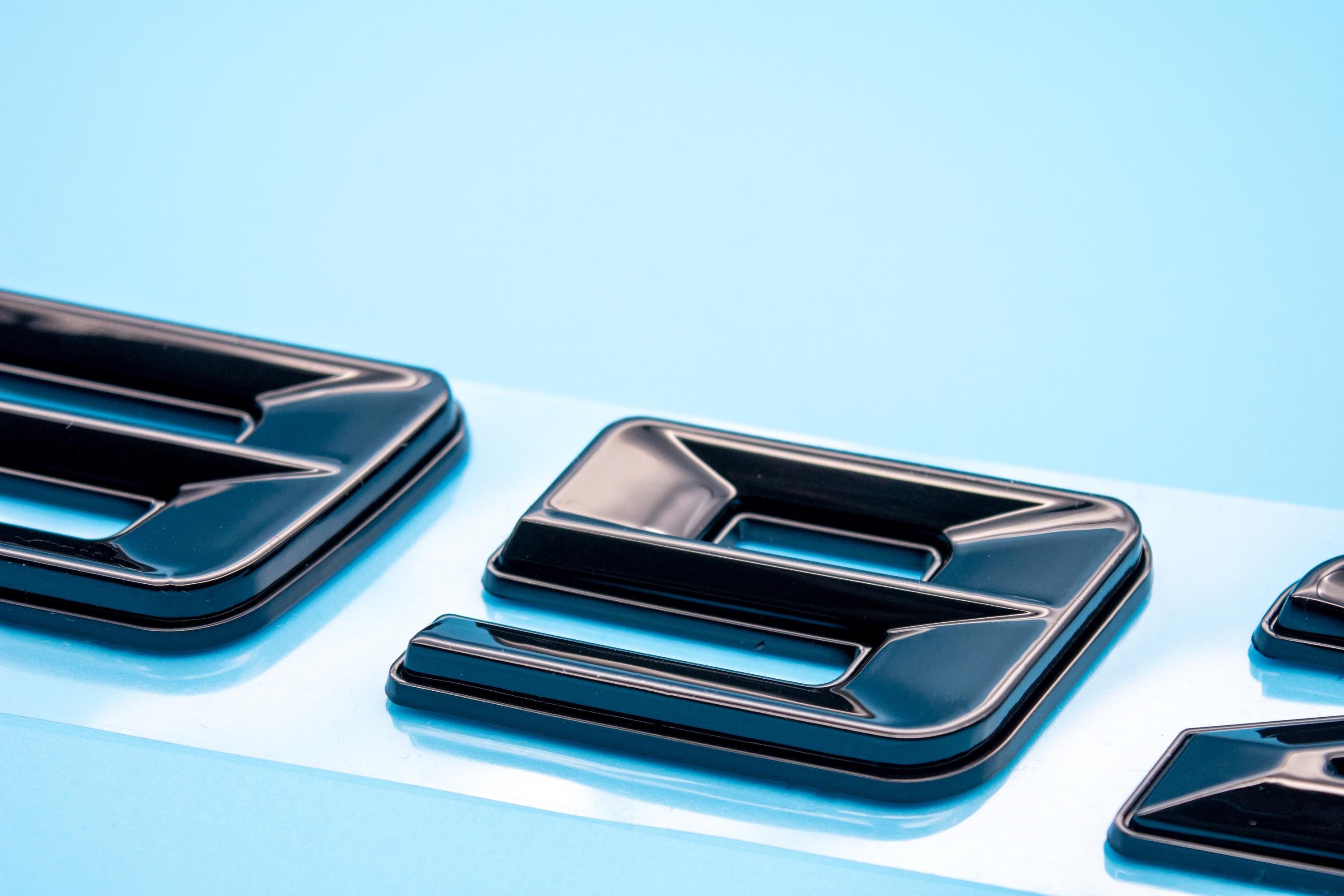 392 Gloss Black Fender Badges  Emblem Angry Aggressive Car Badge | 2 BADGES | 345 3D Fender Badges