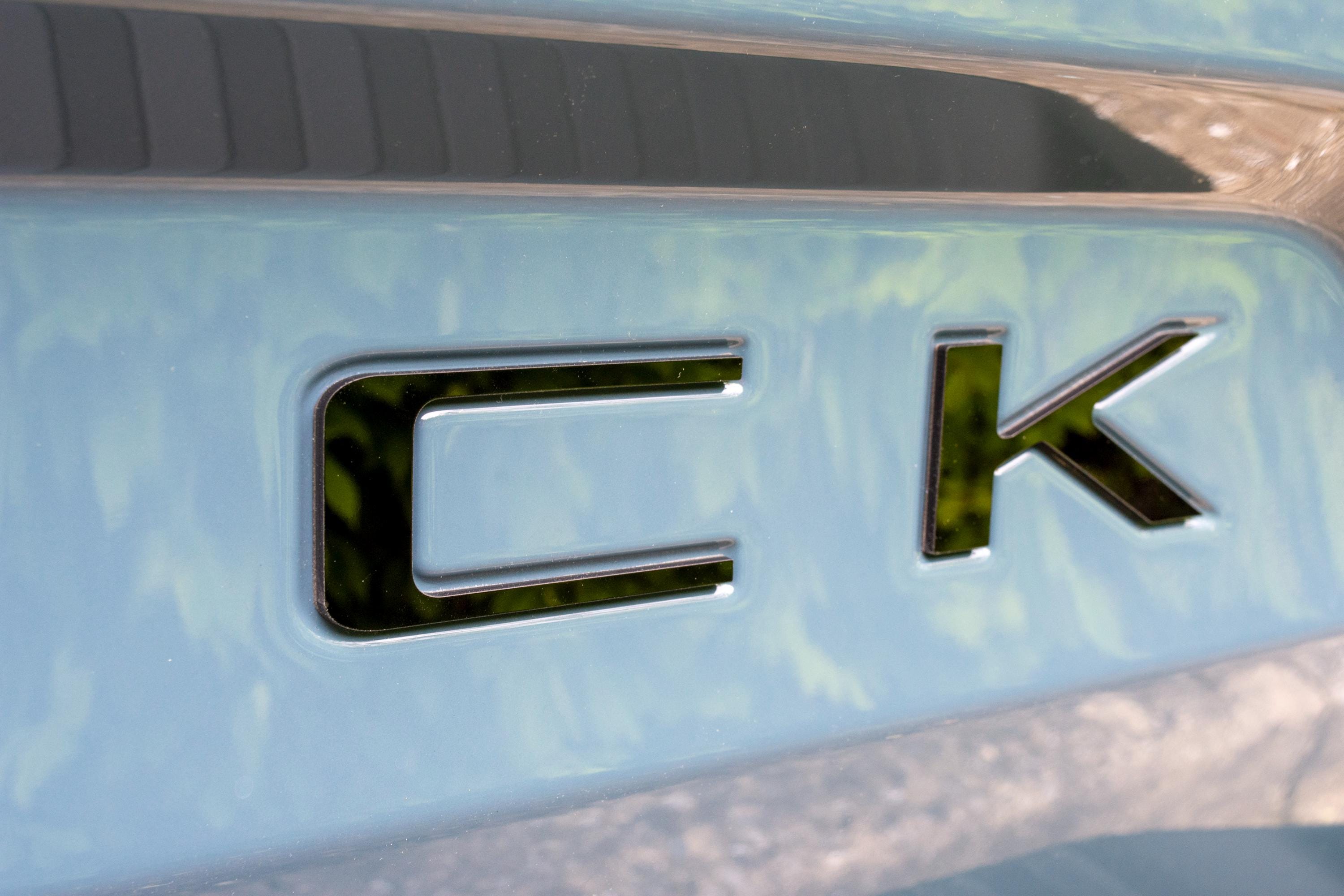 Gloss Black Raised Badges Fits 2022-2025 Ford Maverick Tailgate Letters ABS Plastic Insert Decals - Durable Raised Badge Kit