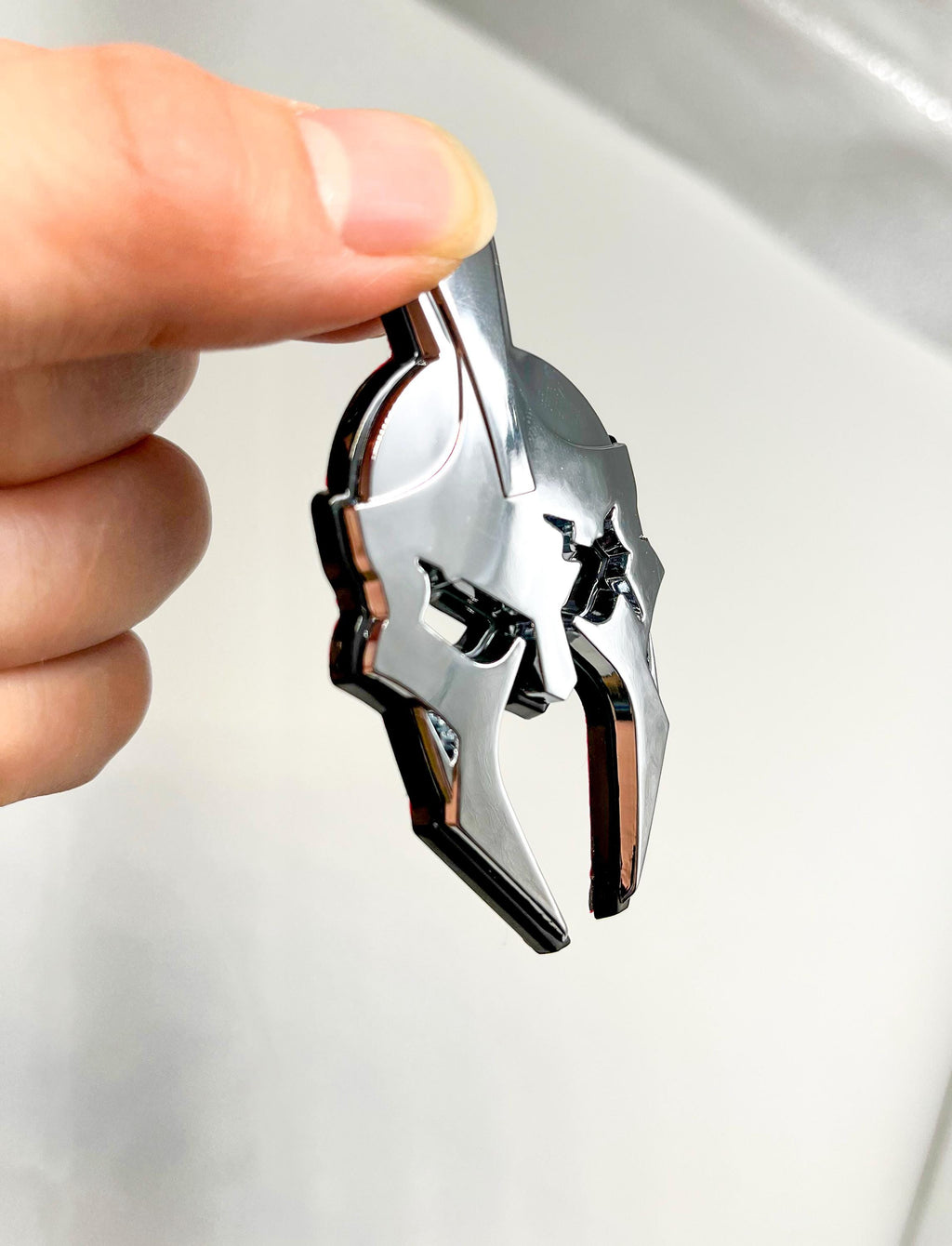 Chrome on Black Gladiator Spartan Helm Offroad SUV Auto Emblem Text , Jeep Wrangler Mod 3D Sticker