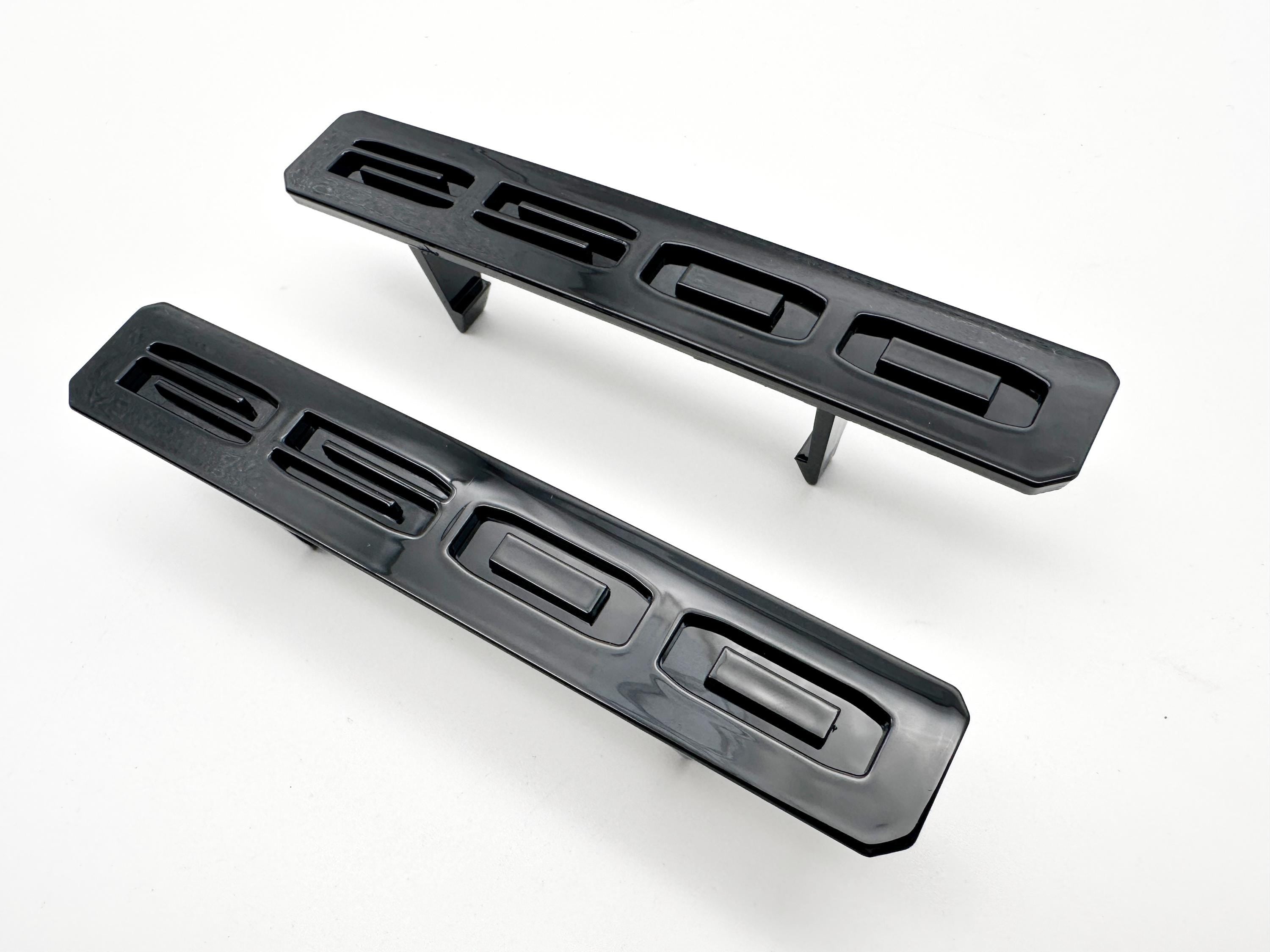 Gloss Black Front Bumper Fascia Fender 2500HD Emblems - Replacement for 2024+ GMC Sierra 2500HD